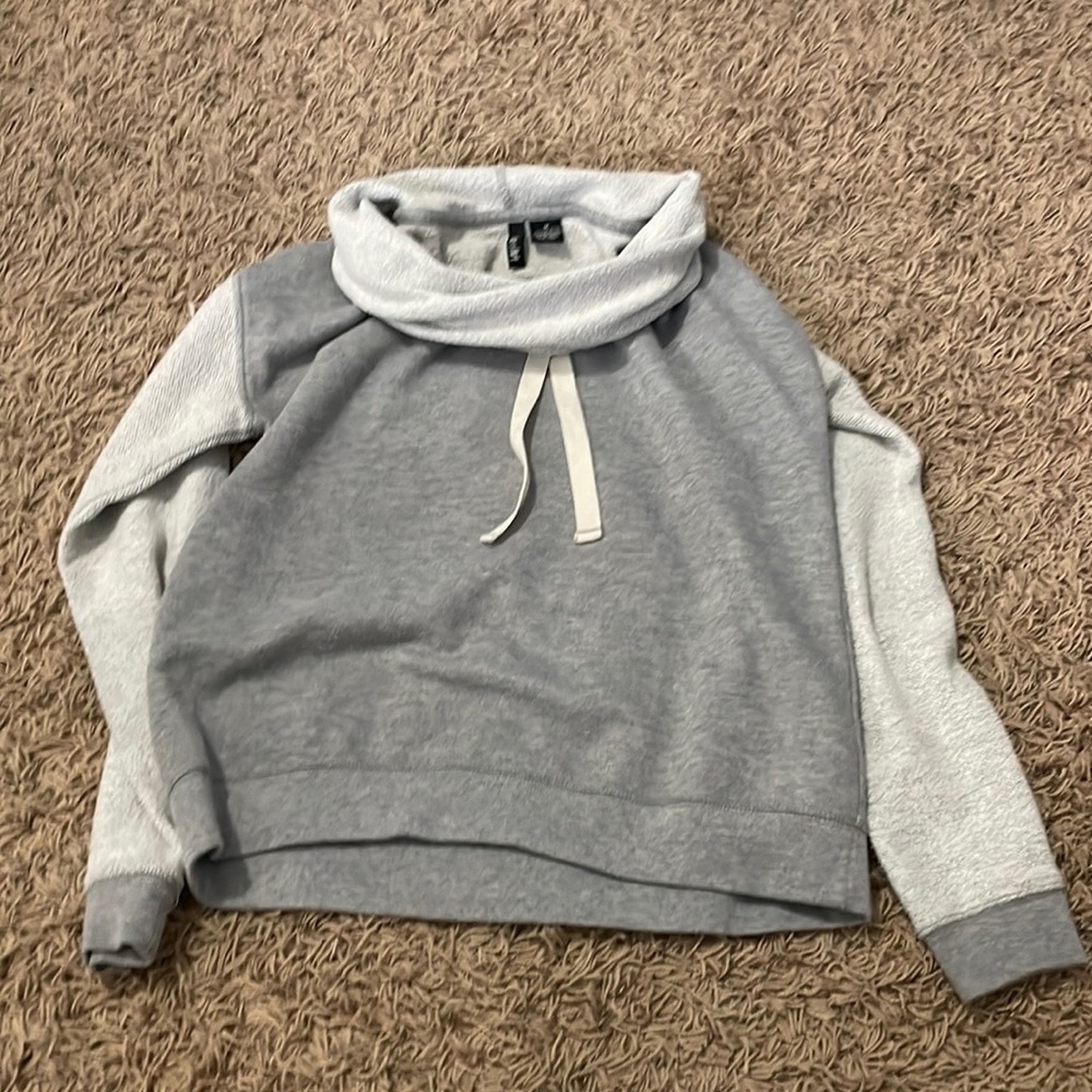 Grey Sweatshirt